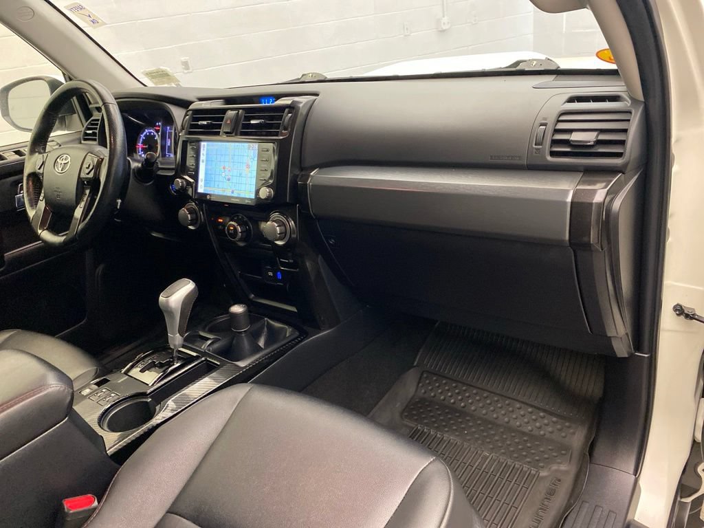 Used 2023 Toyota 4Runner TRD Off-Road Premium AWD/4WD image 27