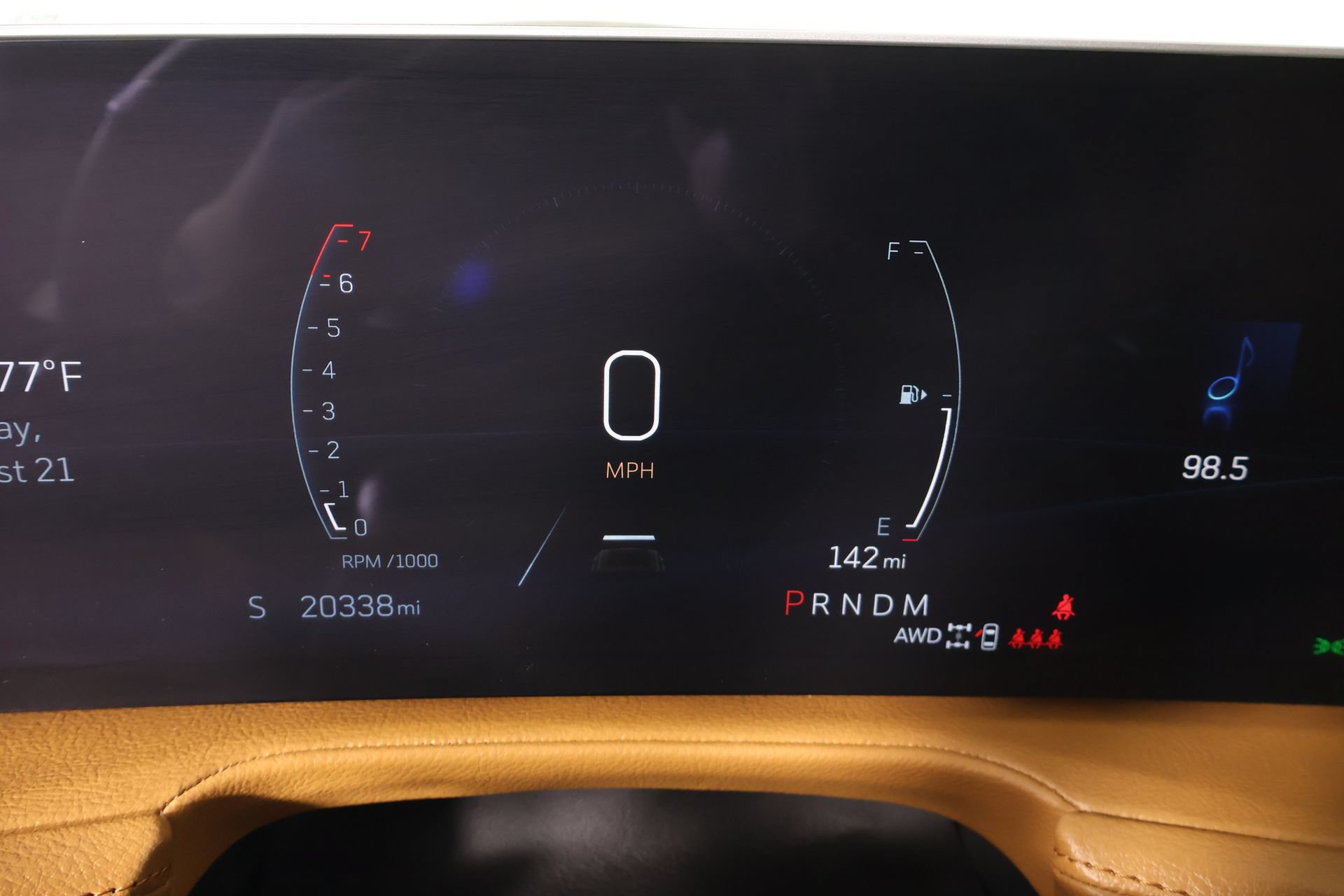 Used 2024 Cadillac XT4 Sport AWD/4WD image 4