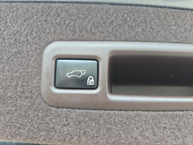 Used 2018 Lexus RX 350L FWD image 13