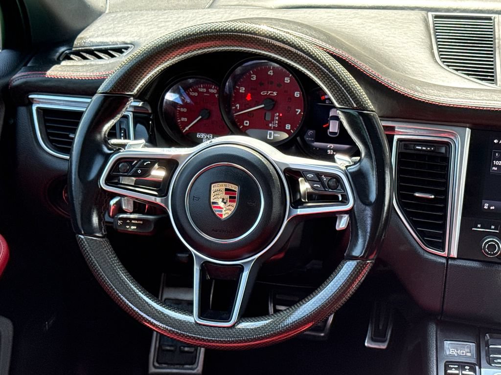 Used 2018 Porsche Macan GTS AWD/4WD image 15