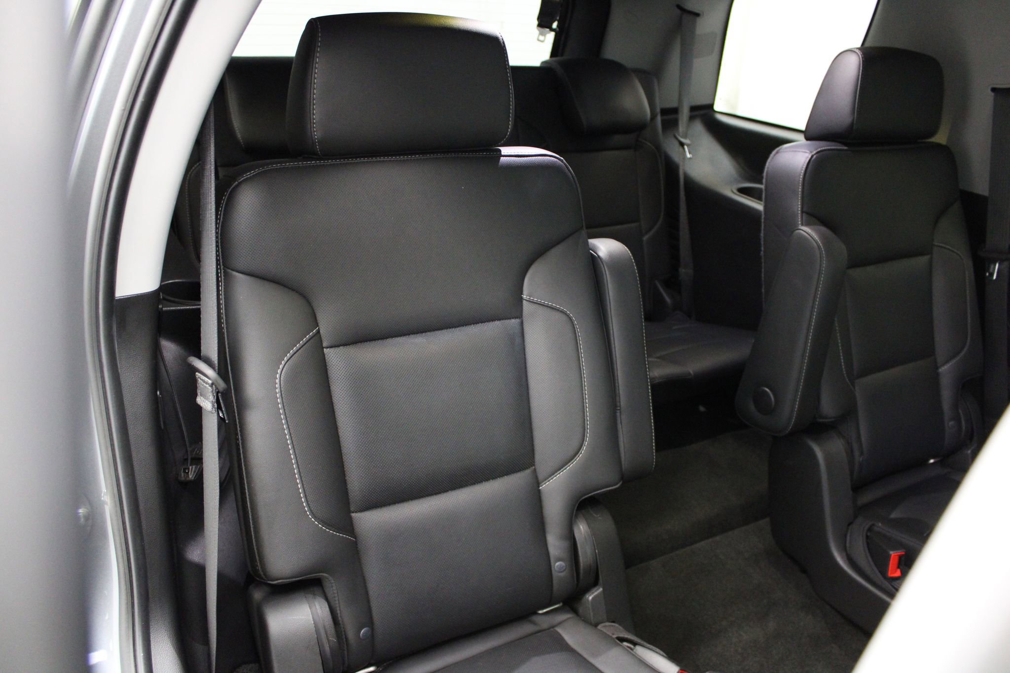 Used 2018 GMC Yukon SLT image 28