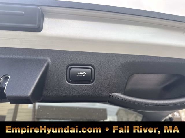 Used 2023 Hyundai Tucson Limited image 8