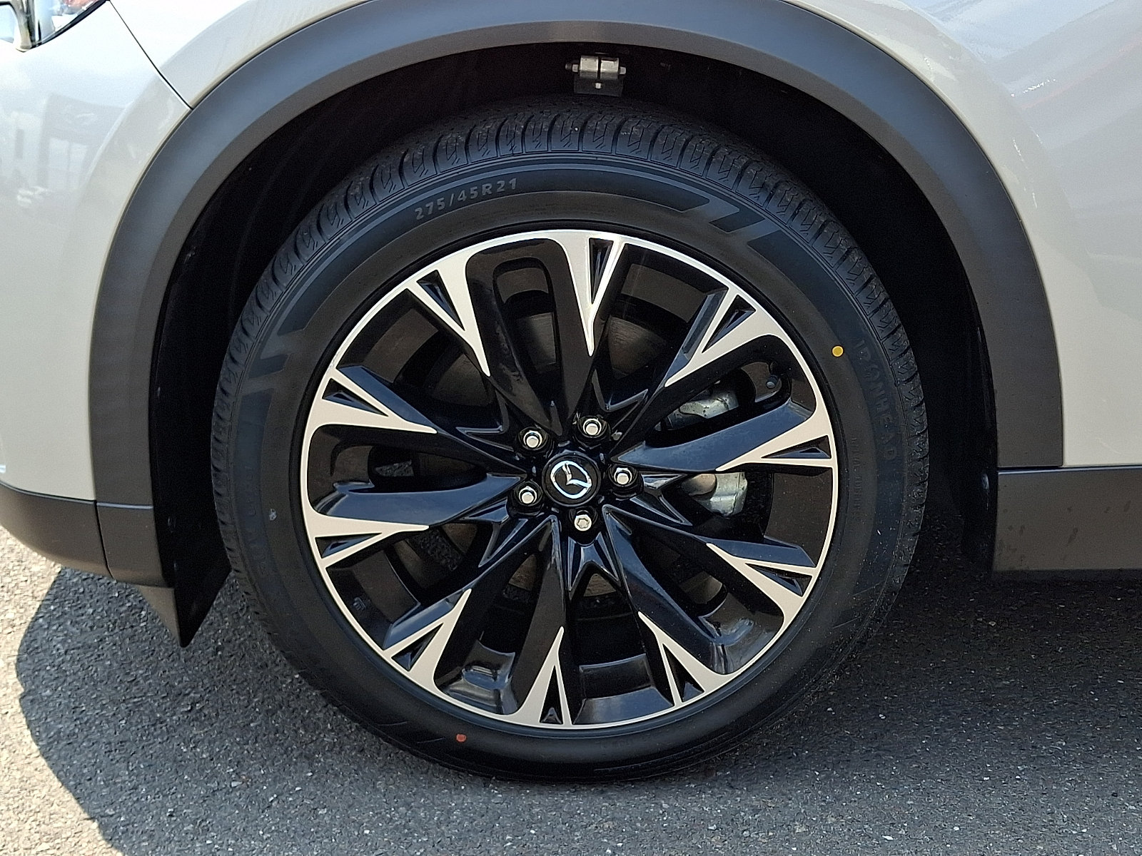 Certified 2024 MAZDA CX-90 Plug-In Hybrid w/ Premium Pkg AWD/4WD image 10