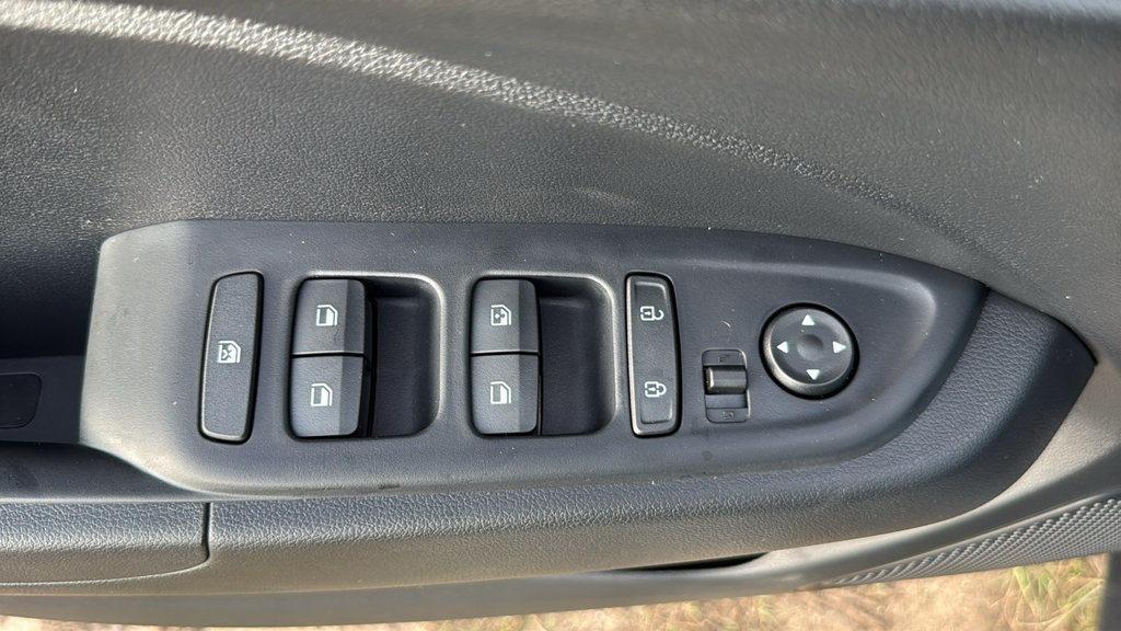 New 2026 Hyundai Venue SEL FWD image 16
