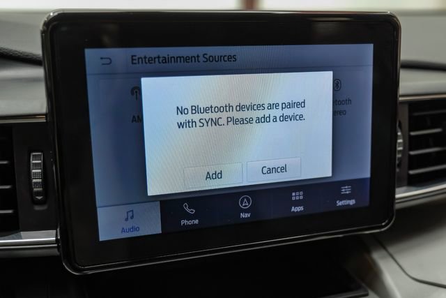 Used 2021 Ford Explorer XLT w/ Equipment Group 202A image 40