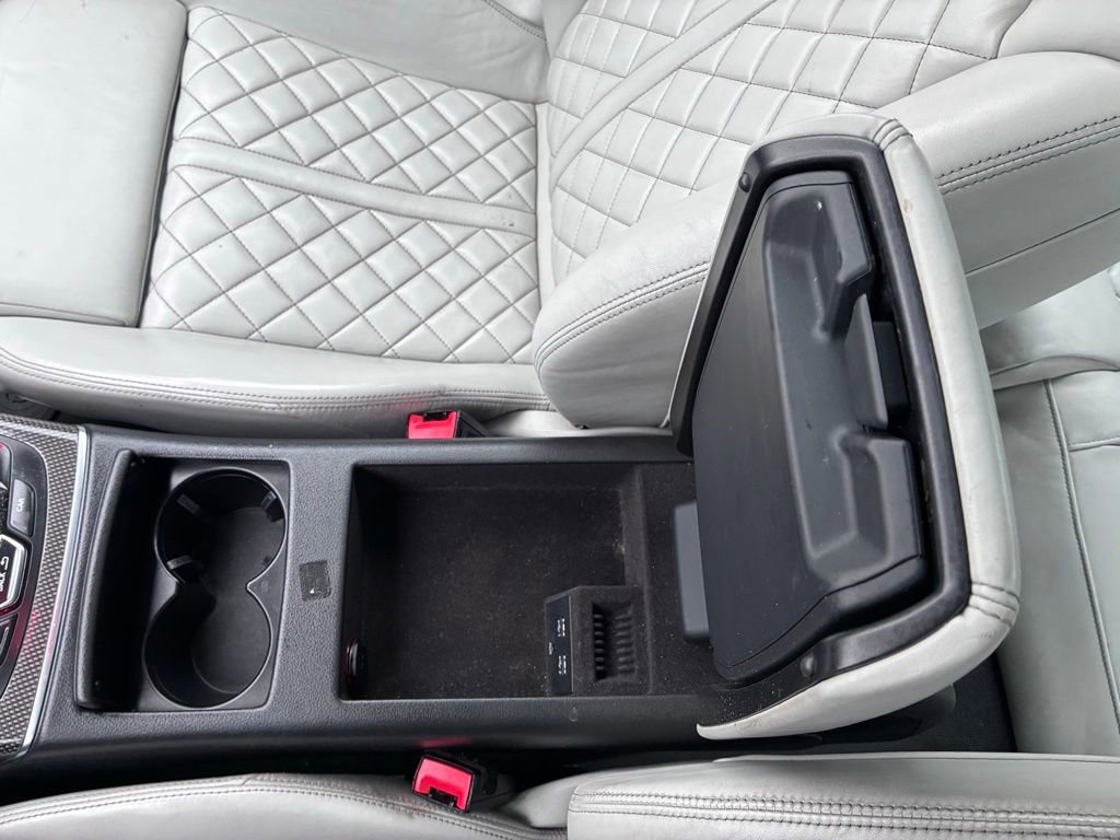 Used 2018 Audi S6 Prestige w/ Prestige Package image 40