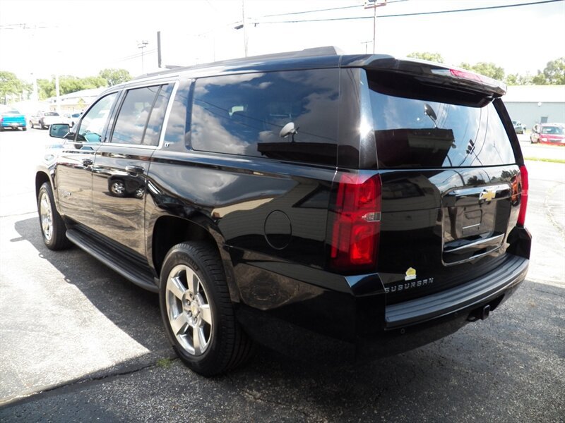 Used 2016 Chevrolet Suburban LT AWD/4WD image 4