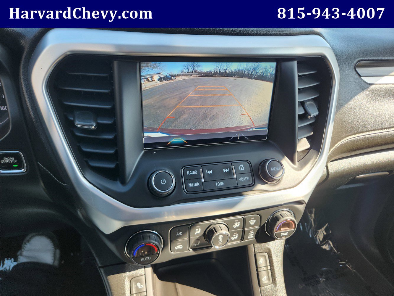 Used 2017 GMC Acadia SLT image 10