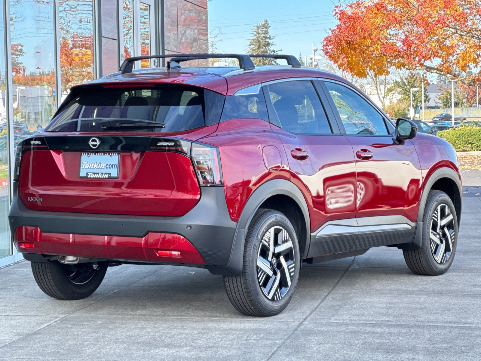 New 2026 Nissan Kicks SV w/ Cold Weather Package FWD image 4