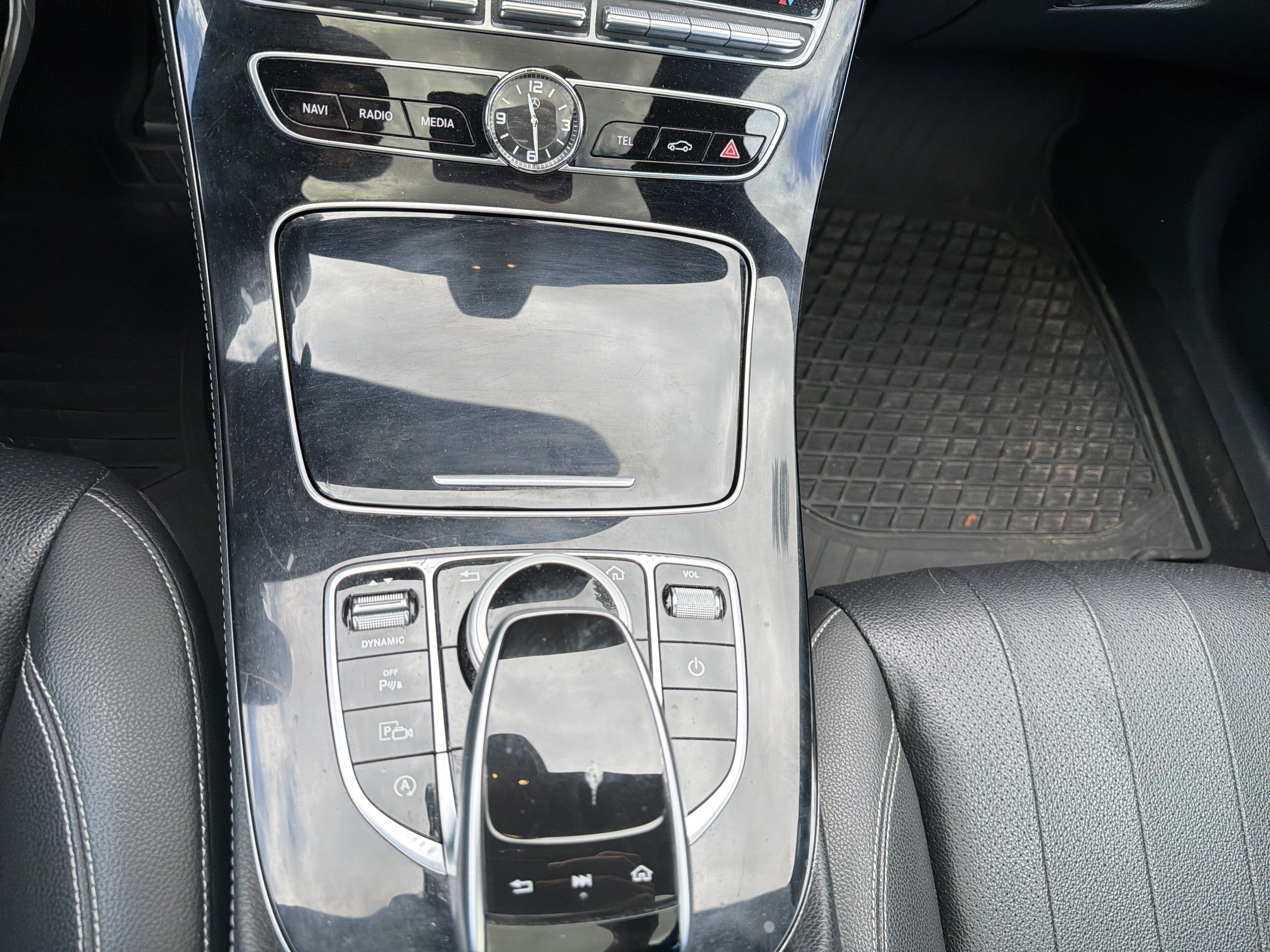 Used 2017 Mercedes-Benz E 300 4MATIC image 17