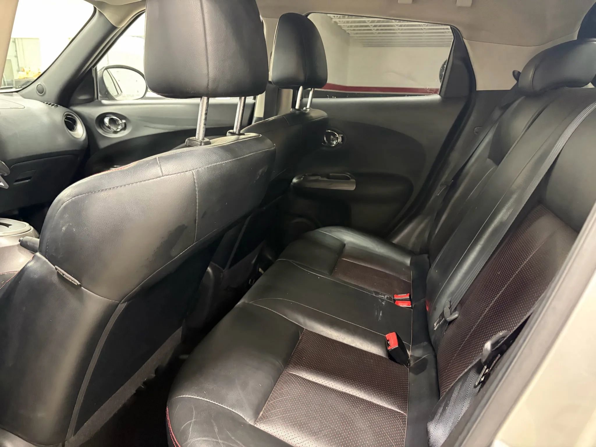 Used 2011 Nissan Juke SL image 21