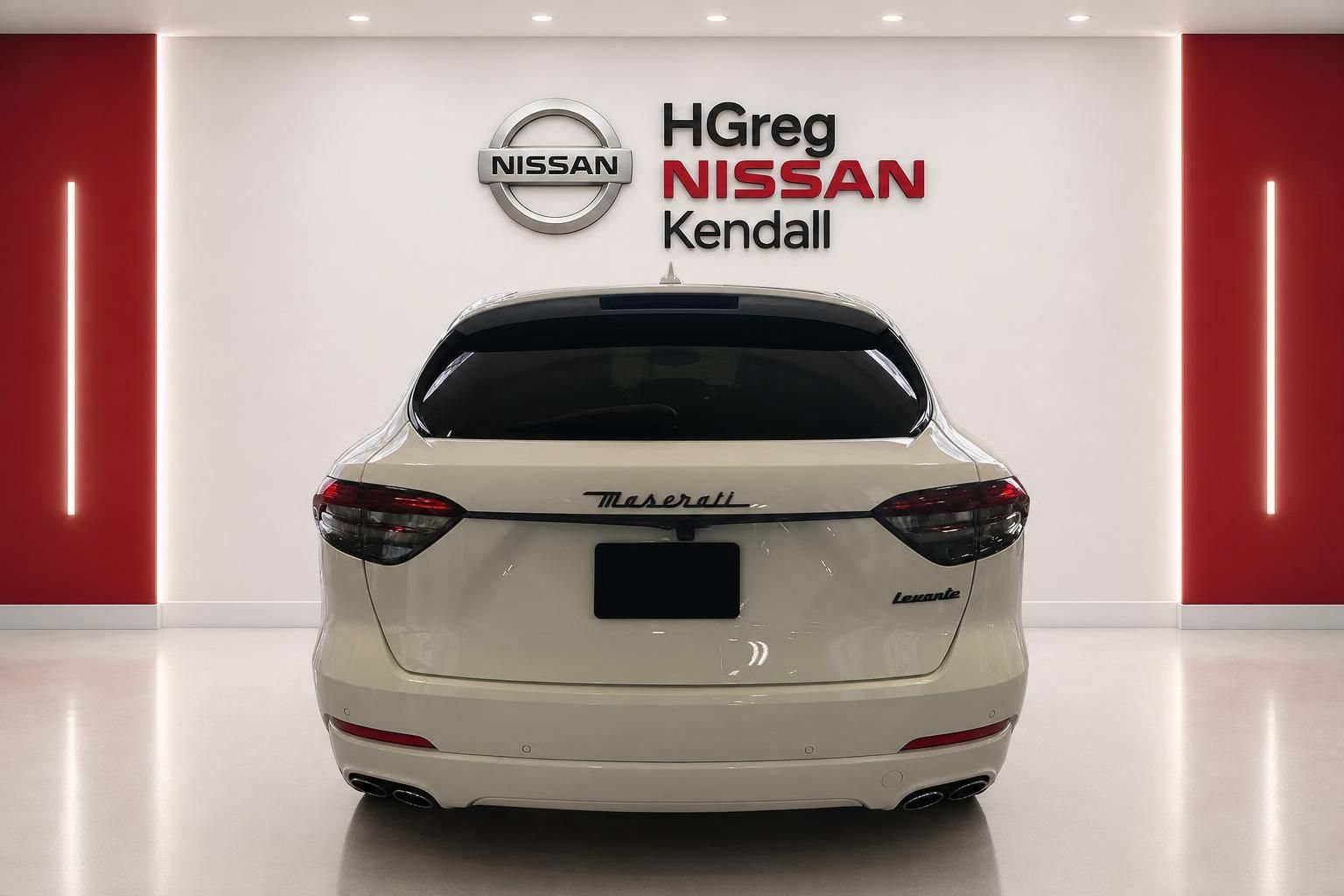 Used 2022 Maserati Levante GT AWD/4WD image 6