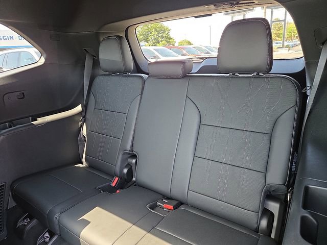 New 2026 Buick Enclave Avenir w/ Super Cruise Package FWD image 8