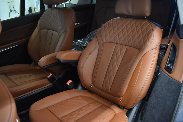 New 2027 BMW X7 xDrive40i AWD/4WD image 7
