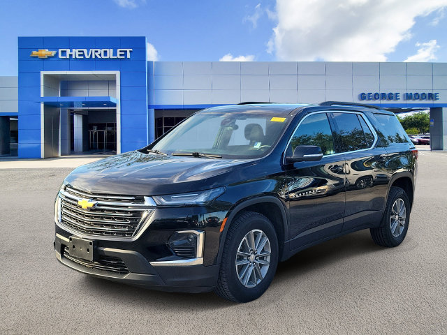 Certified 2023 Chevrolet Traverse LT w/ LPO, Floor Liner Package AWD/4WD image 2