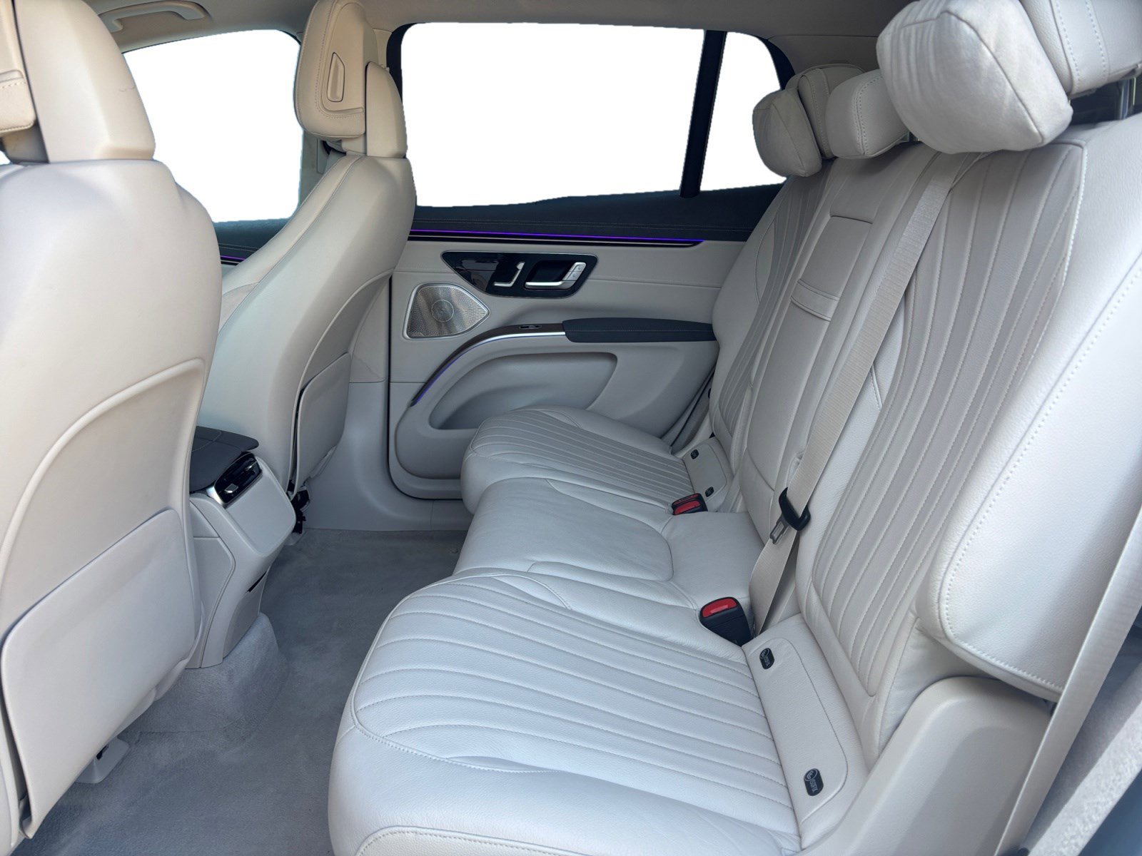 Used 2023 Mercedes-Benz EQS 450+ SUV image 13