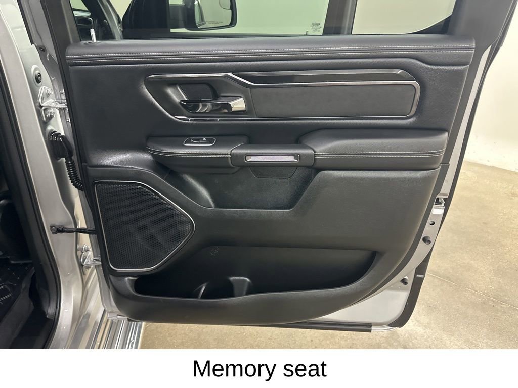 Used 2022 RAM 1500 Laramie w/ G/T Package AWD/4WD image 28
