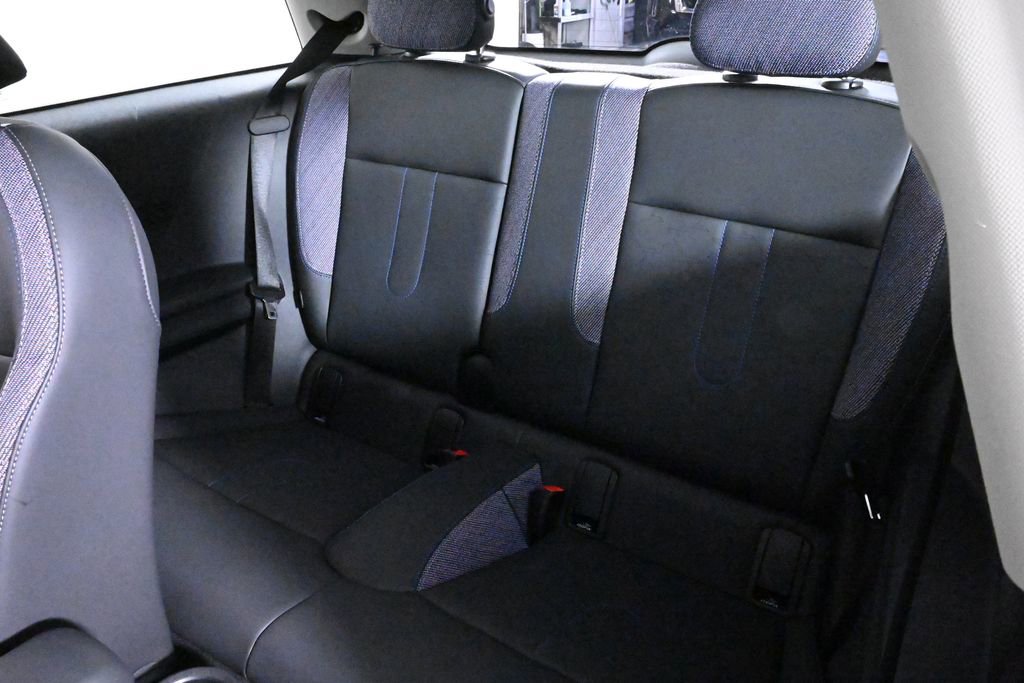 Certified 2025 MINI Cooper S image 26