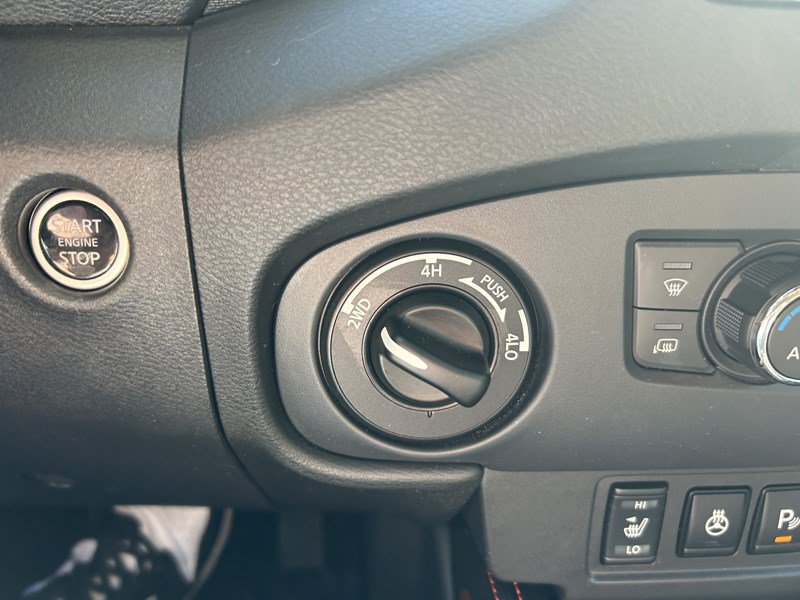 Used 2024 Nissan Frontier PRO-4X w/ Pro Convenience Package AWD/4WD image 14