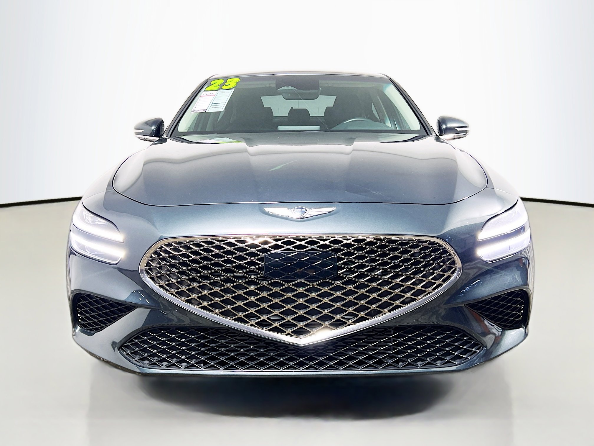Used 2023 Genesis G70 2.0T image 11