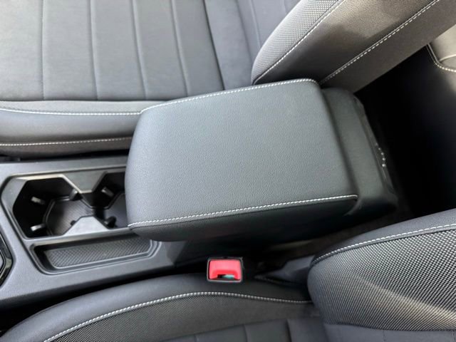 Used 2023 Volkswagen Taos SE image 20