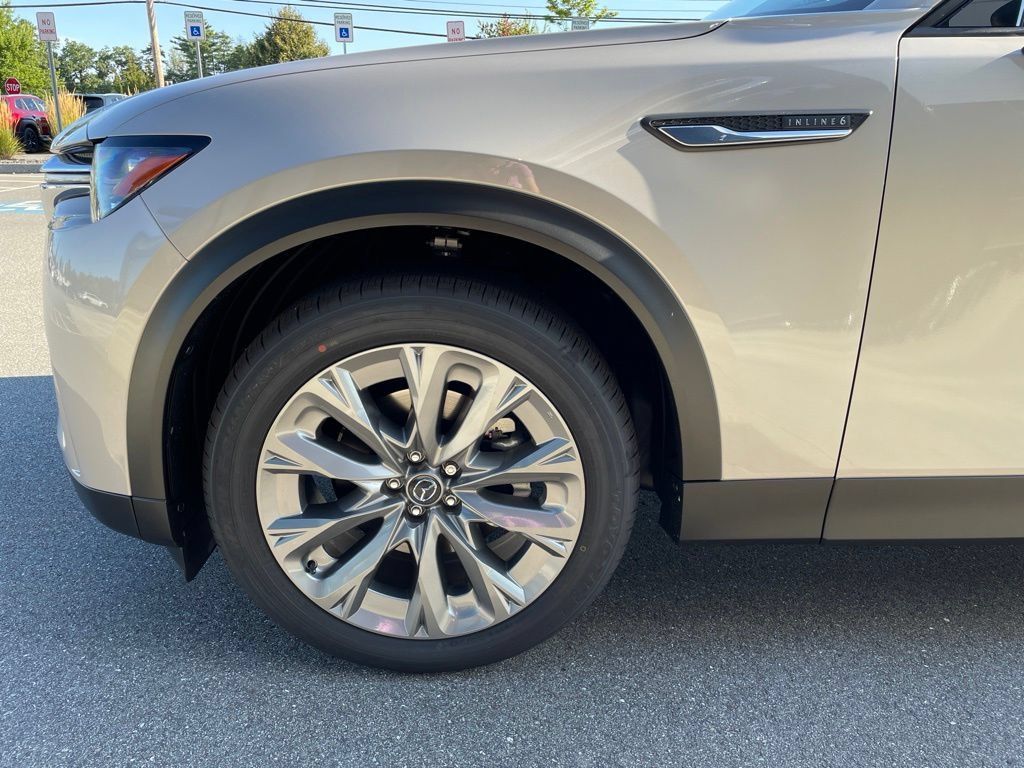 New 2026 MAZDA CX-90 3.3 Turbo w/ Preferred Package AWD/4WD image 10