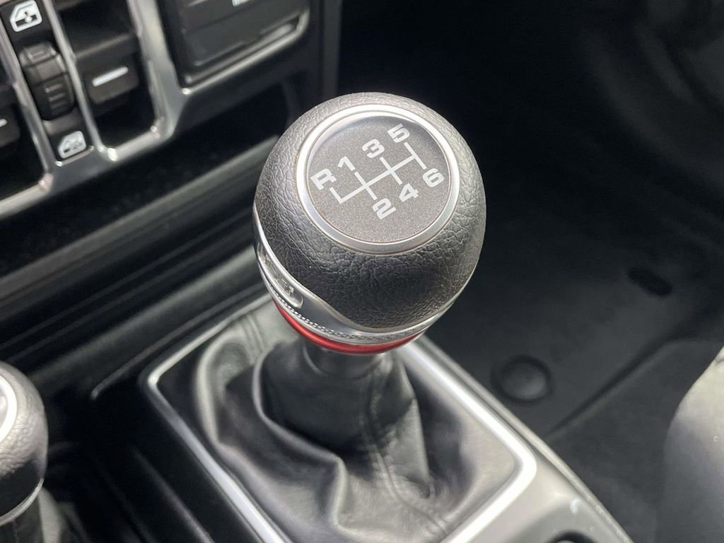 Used 2021 Jeep Gladiator Sport image 39