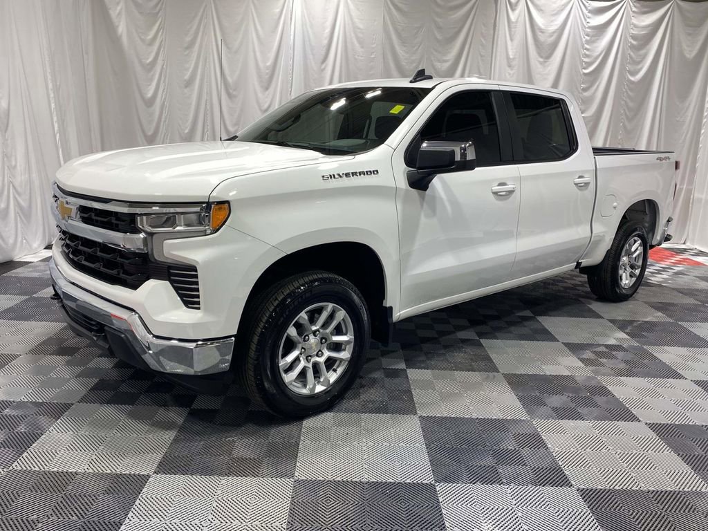Used 2024 Chevrolet Silverado 1500 LT