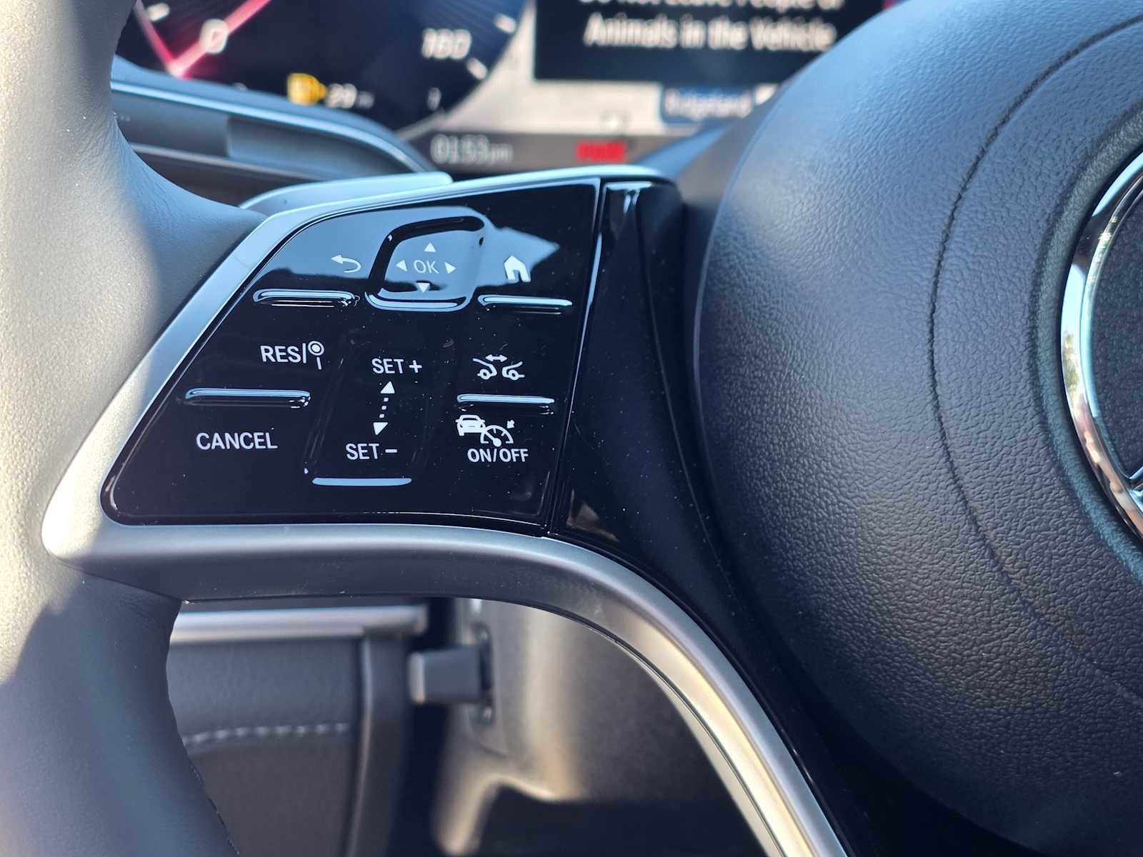 New 2026 Mercedes-Benz GLE 450 4MATIC Coupe image 11