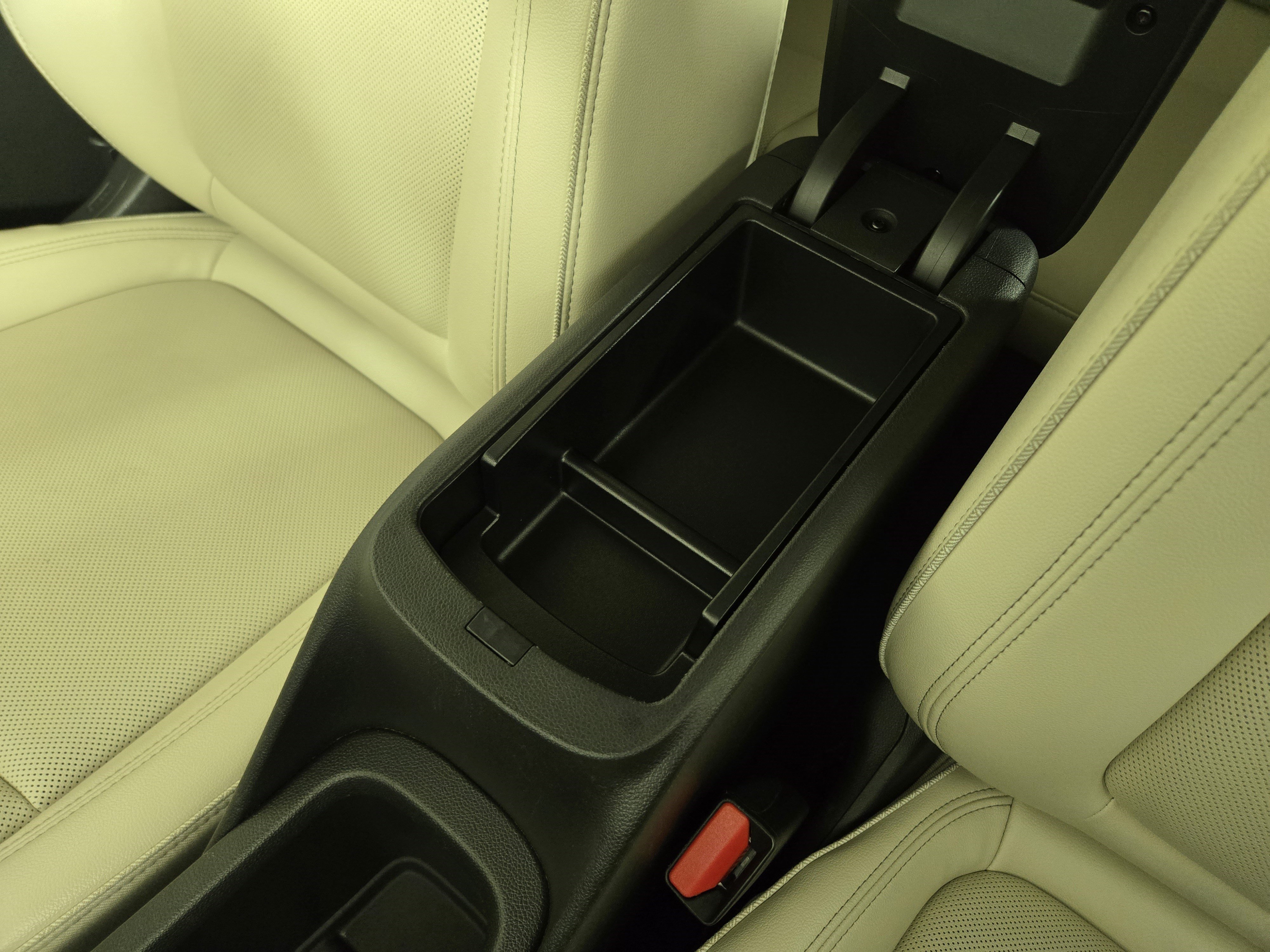 Used 2024 Buick Encore GX Sport Touring FWD image 29