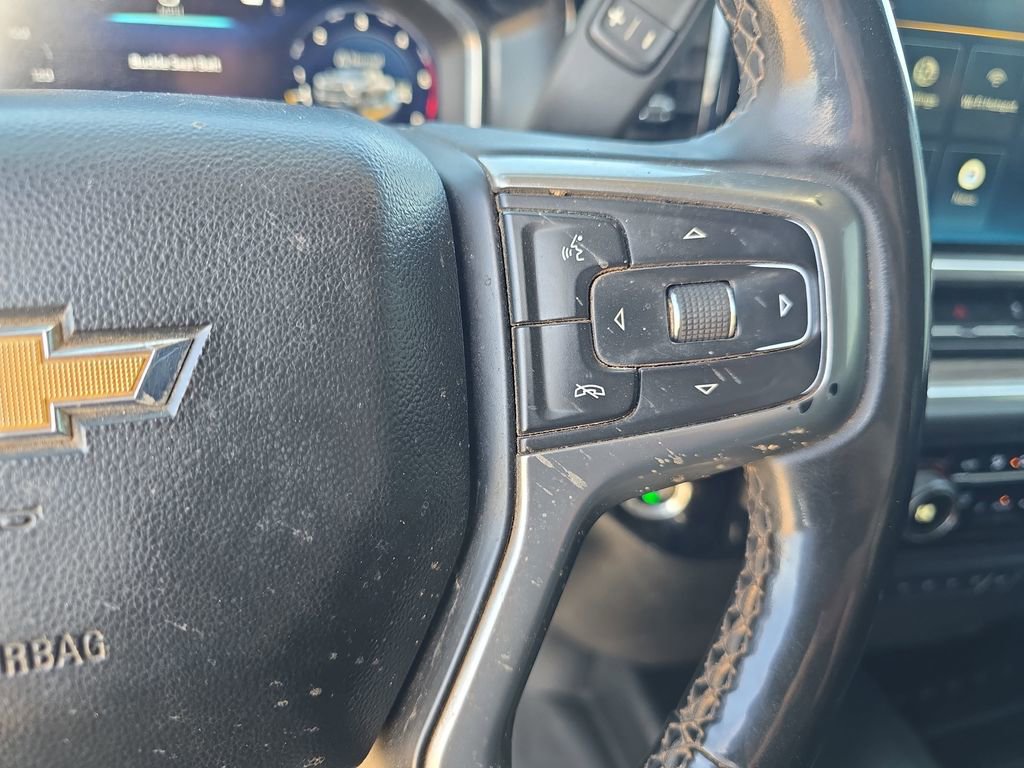 Used 2024 Chevrolet Silverado 2500 LT w/ Convenience Package image 18