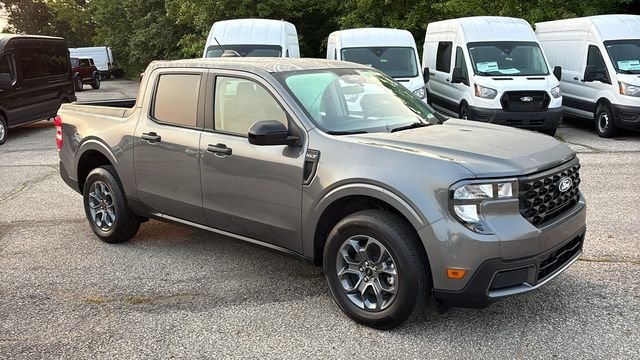 Used 2025 Ford Maverick XLT w/ Equipment Group 301A AWD/4WD image 25