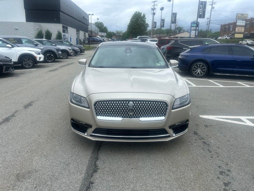 Used 2017 Lincoln Continental Reserve w/ Climate Package FWD image 2