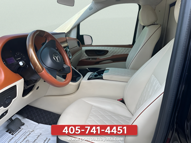 Used 2020 Mercedes-Benz Metris Passenger image 11