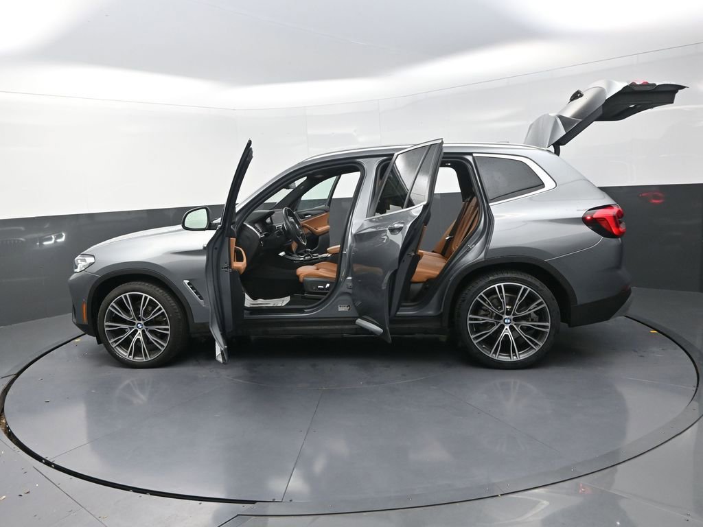 Used 2023 BMW X3 xDrive30i w/ Premium Package image 32