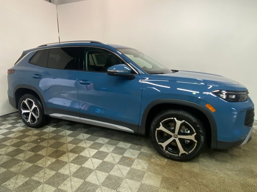 New 2026 Volkswagen Tiguan SE image 3