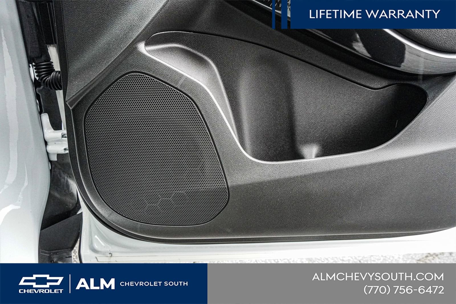 New 2025 Chevrolet Trax LT w/ Driver Confidence Package FWD image 45