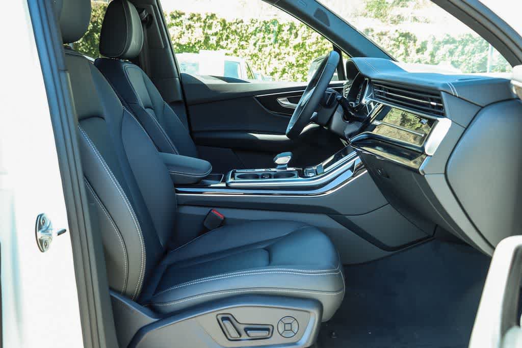 New 2026 Audi Q7 2.0T Premium AWD/4WD image 17
