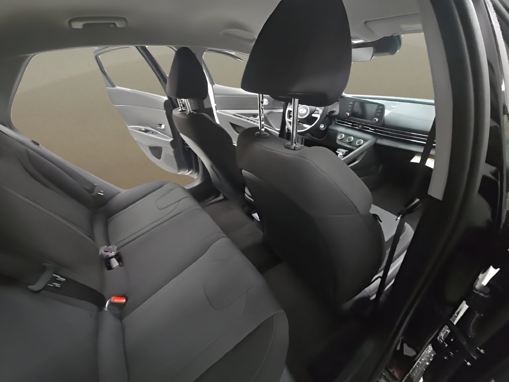 New 2026 Hyundai Elantra SE FWD image 22