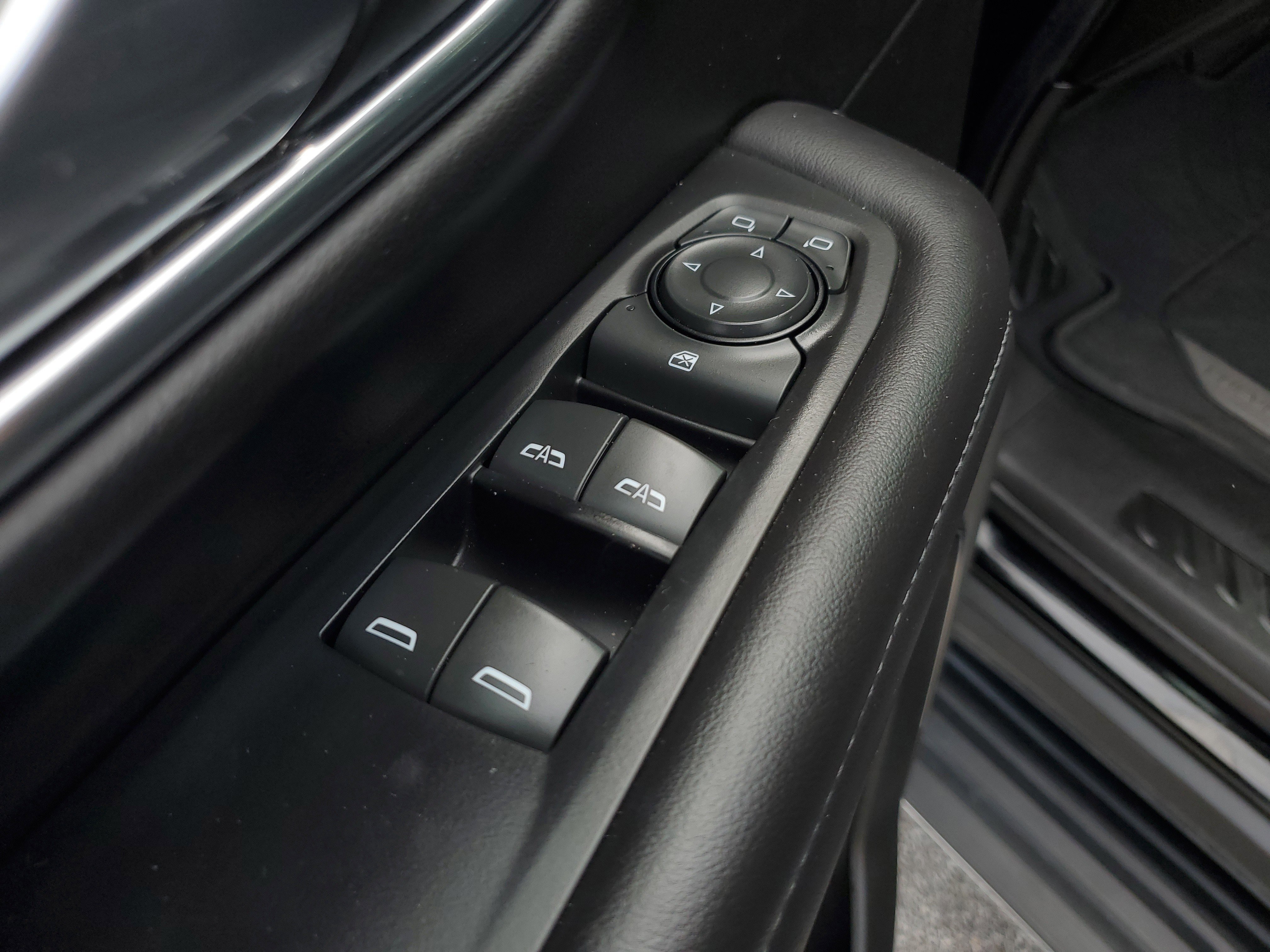 Used 2022 Chevrolet Tahoe LS RWD image 19