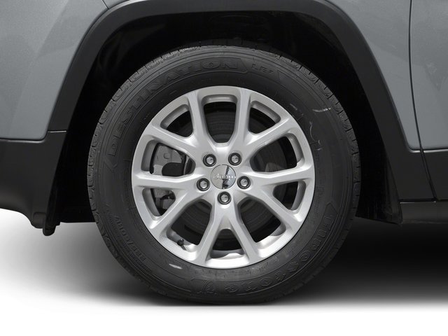 Used 2016 Jeep Cherokee Sport image 14