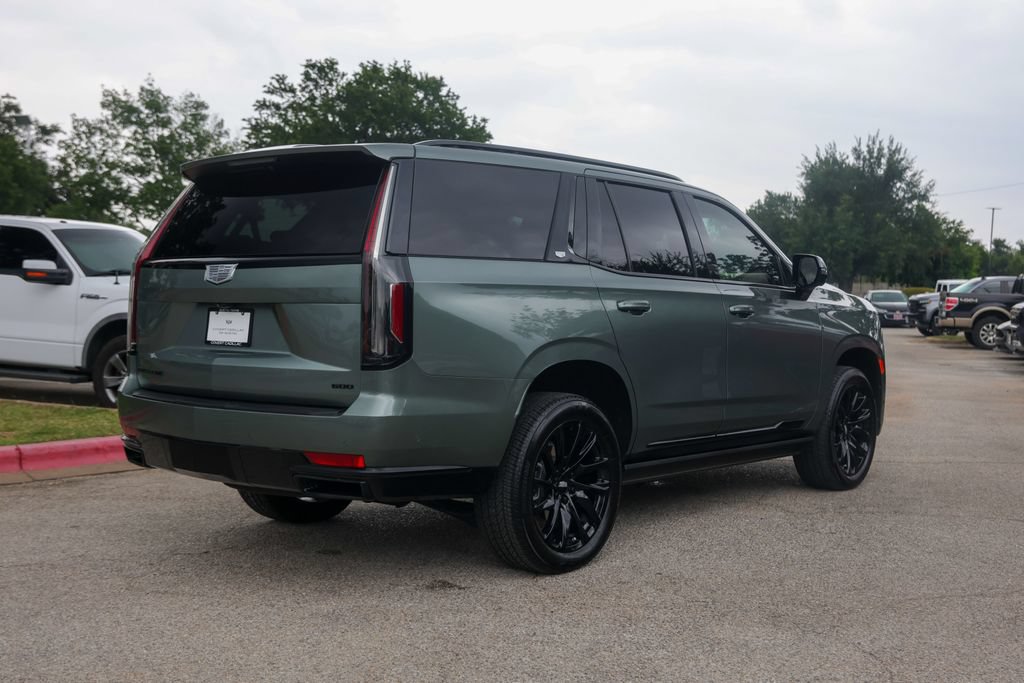 Used 2024 Cadillac Escalade Sport Platinum w/ LPO, ONYX Package AWD/4WD image 4