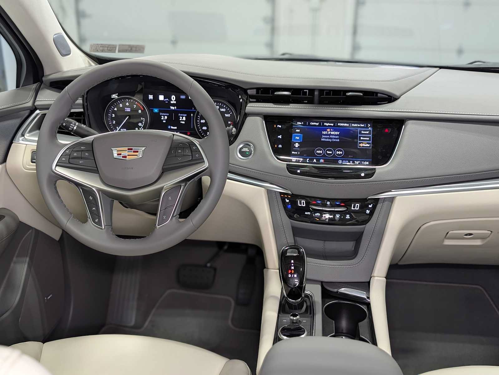 New 2026 Cadillac XT5 Premium Luxury w/ Driver Assist Package AWD/4WD image 6