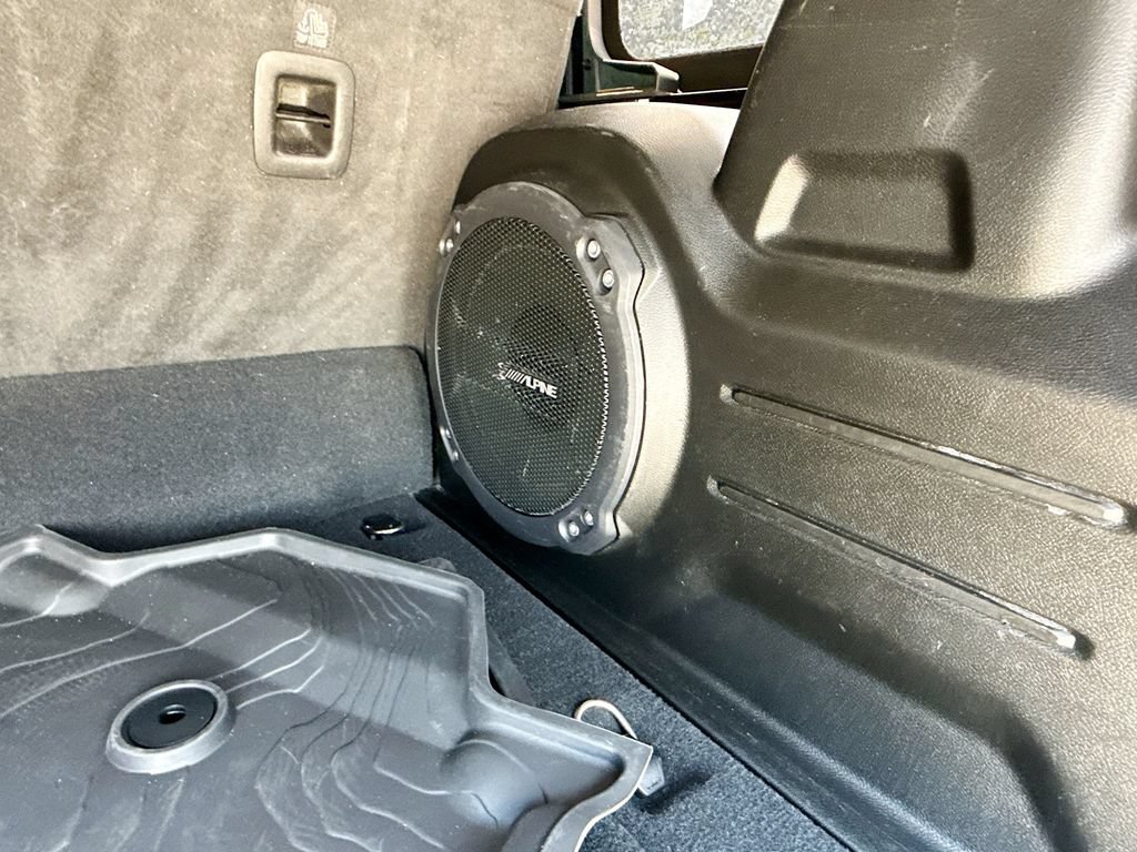 Certified 2023 Jeep Wrangler Unlimited AWD/4WD image 30