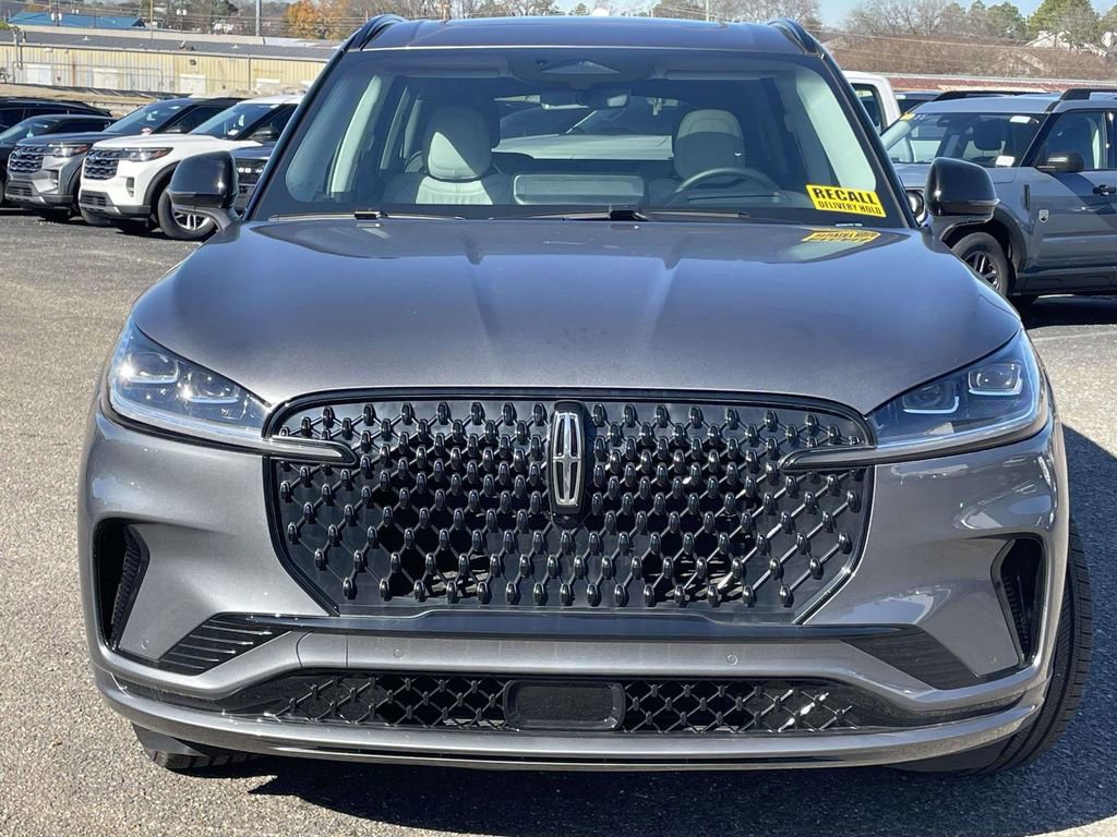 New 2025 Lincoln Aviator Reserve w/ Luxury Package image 8