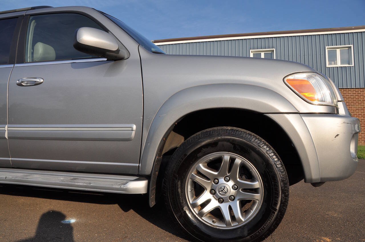 Used 2005 Toyota Sequoia Limited AWD/4WD image 15