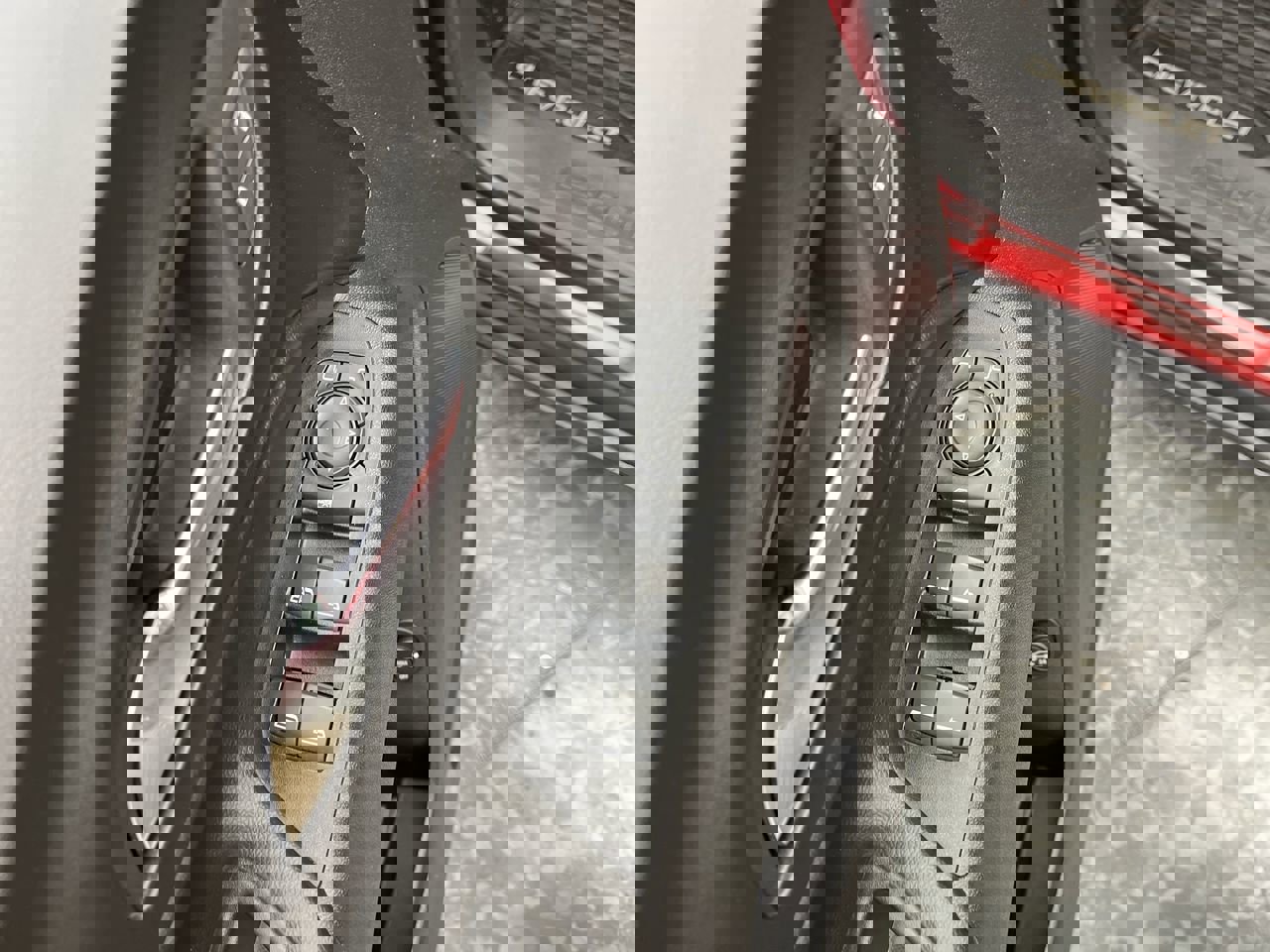 Used 2019 Chevrolet Equinox LT AWD/4WD image 7