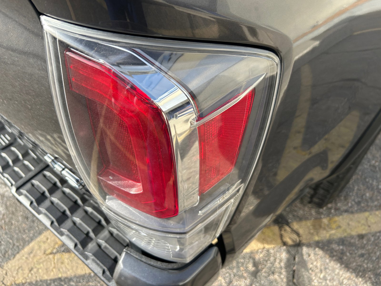 Used 2022 Toyota Tacoma TRD Off-Road w/ Technology Package image 26