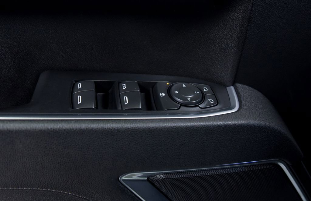 Used 2025 Chevrolet Silverado 1500 LT w/ Work Truck Package image 14