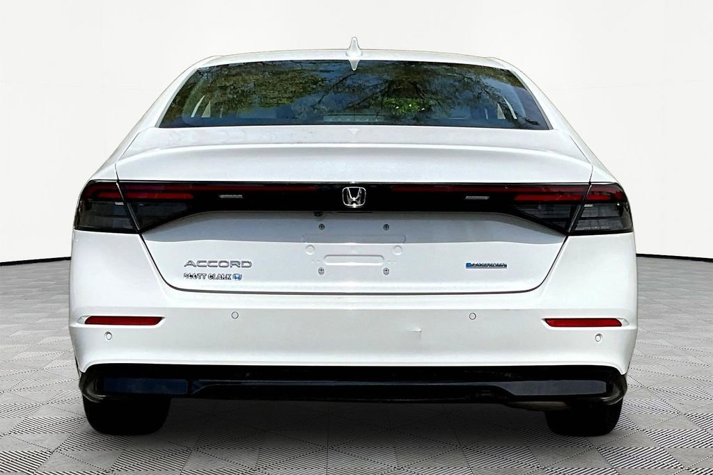 Used 2023 Honda Accord EX-L image 7